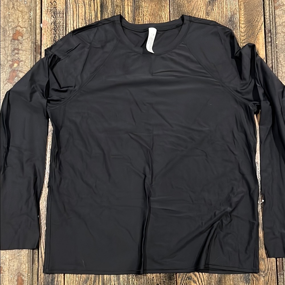 lululemon Waterside Relaxed UVP Long Sleeve M